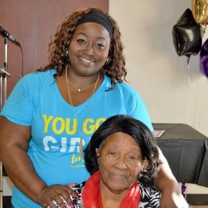 Meet your Posher, Selena