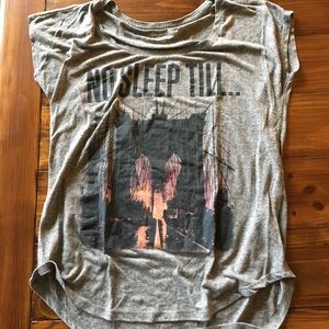 American Eagle tee shirt