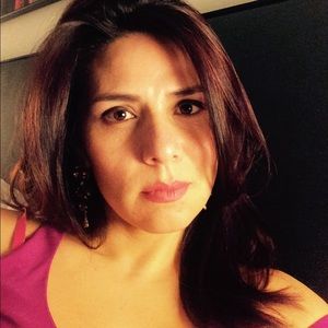 Meet your Posher, Nini