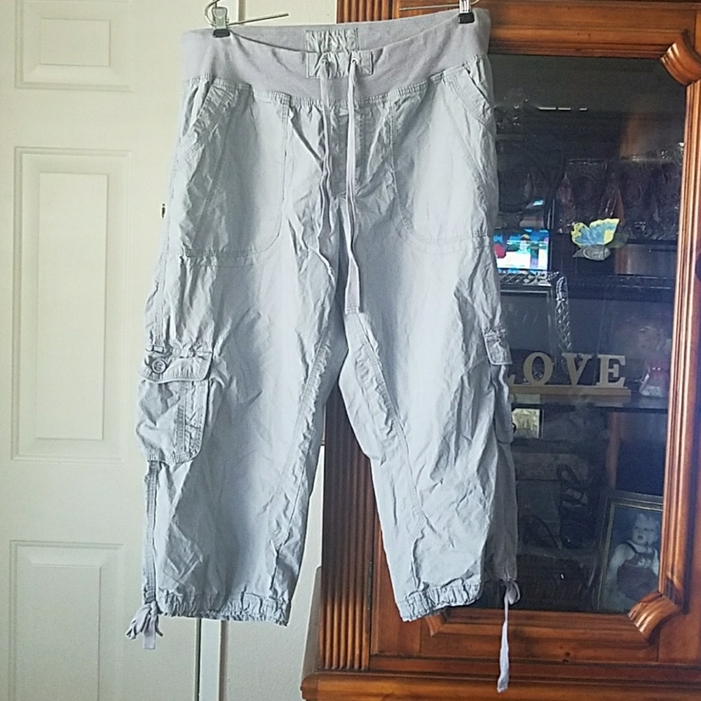 Calvin Klein capris