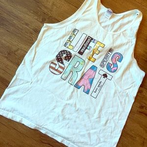 "Life is Srat" tank