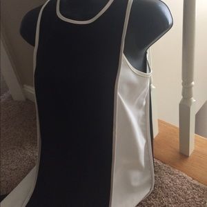 MONTEAU LOS ANGELES (MACYS) xs super cute dress