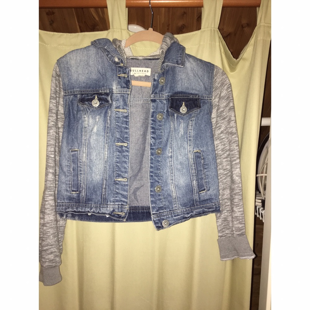 Bullhead jean jacket