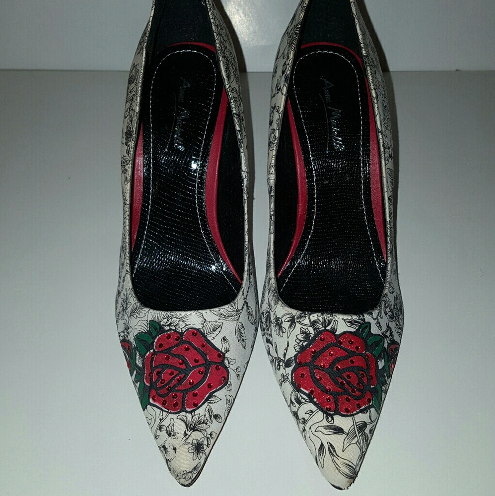 Pointy toe 'Snobby' heel from Anne Michelle sz 7.5