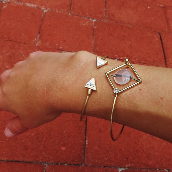 Triangle Stone Cuff Gold Bracelet - Picture 7 of 7