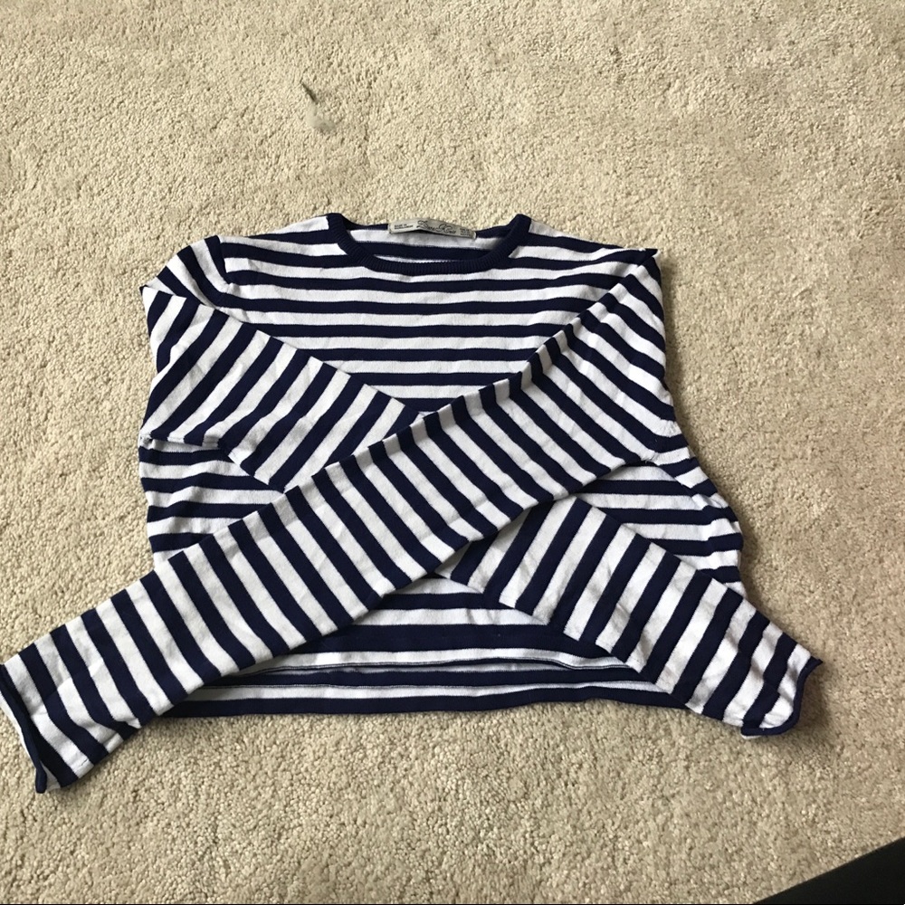 Stripped crop sweater