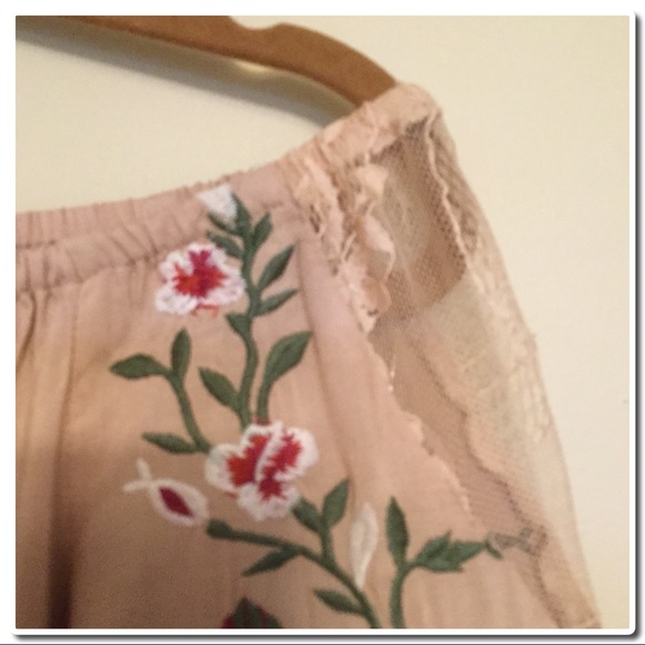 OFF Shoulder Top W/ Embroidery - Picture 5 of 7