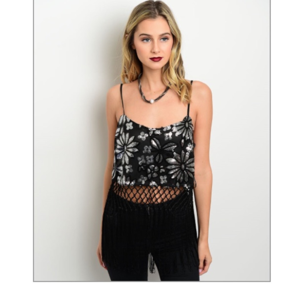 Sequins Floral Top w/Fringe - Picture 3 of 7