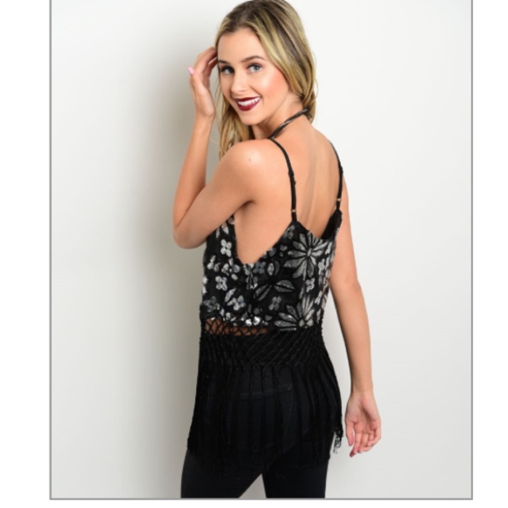 Sequins Floral Top w/Fringe - Picture 4 of 7