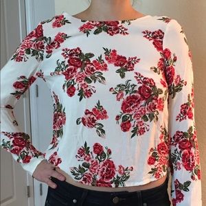 Forever 21 long sleeve floral crop top