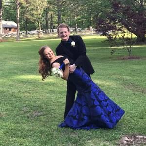 Meet your Posher, Abbey