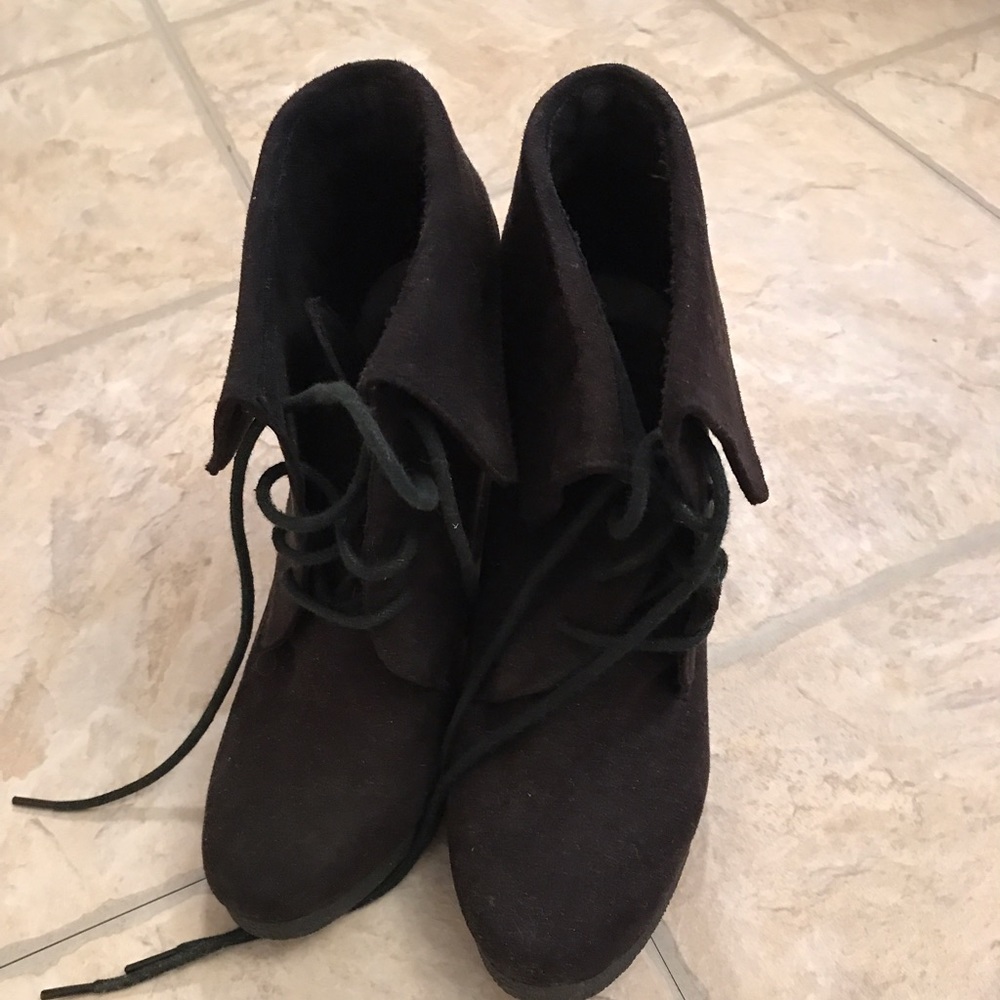 Ankle black suede wedge booties