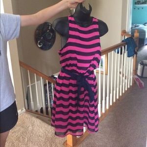NWOT EVERLY NORDSTROM SMALL PINK/NAVY DRESS