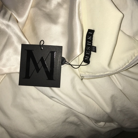 SOLD - Picture 4 of 4