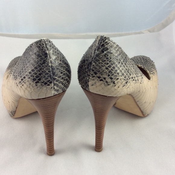 Stuart Weitzman High Heel Round Toe Pumps - Picture 3 of 3
