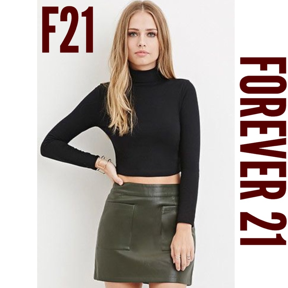 FOREVER 21 CROP TOP