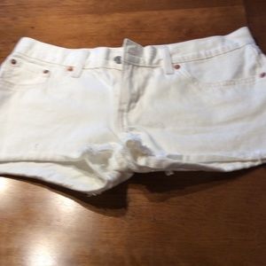 NWOT Levi's Distressed White Denim Shorts!