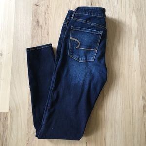 American Eagle high rise super stretch jegging.