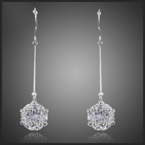 Jewelry - Swarovski Crystals Silver Star Drop Earrings