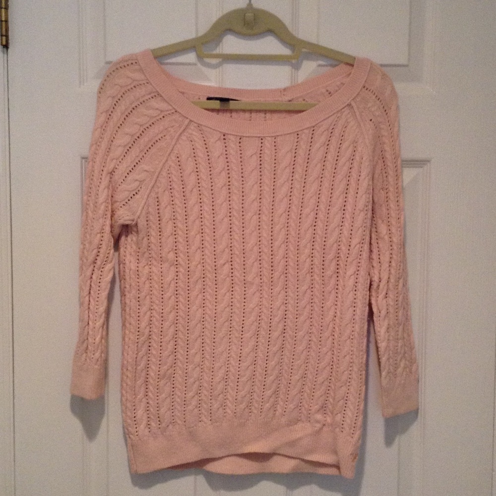 Light pink American Eagle sweater