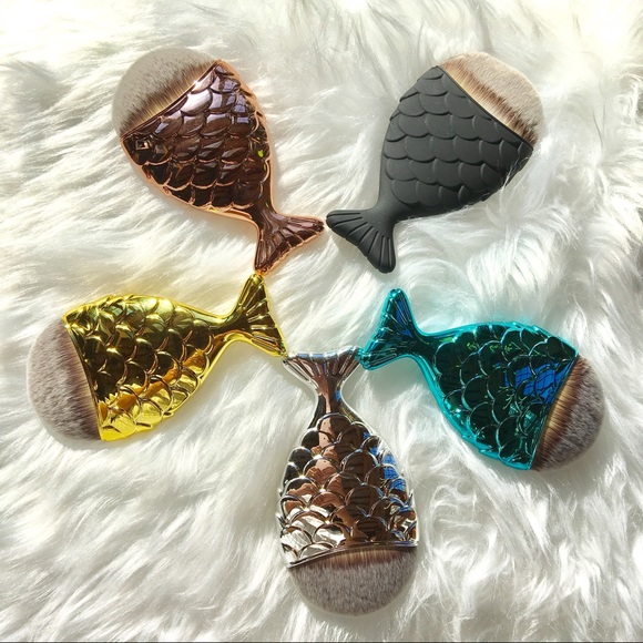 Mermaid Brushes 3 for $12 - Picture 8 of 8