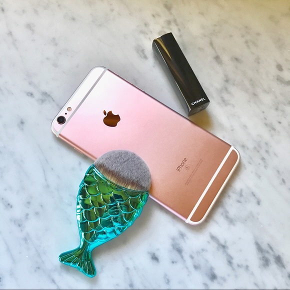 Mermaid Brushes 3 for $12 - Picture 3 of 8