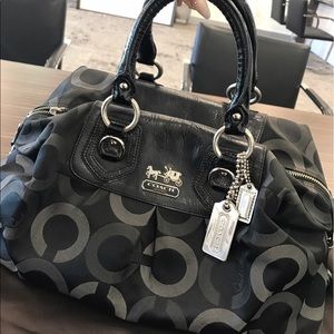 Authentic Coach Handbag! Excellent condition