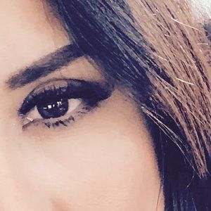 Meet your Posher, Linnette