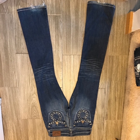 Jeans - Picture 3 of 4