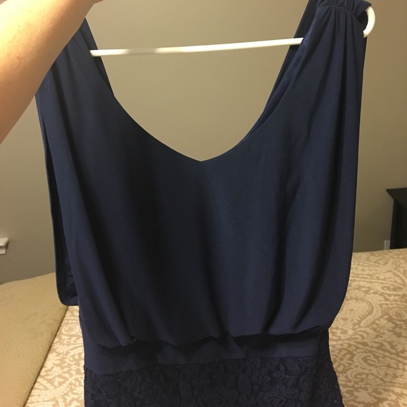 SOLD-Navy dress- laundry by Shelli Segal - Picture 5 of 8