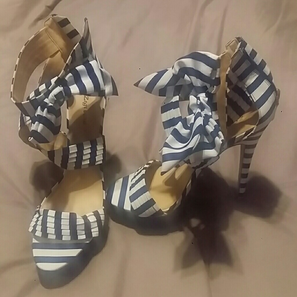 Beautiful sandal perfect for a summer dress