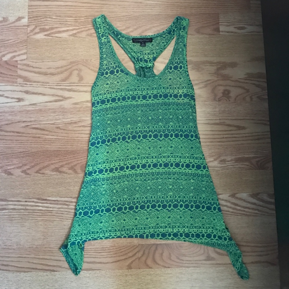 Printed racerback tank.