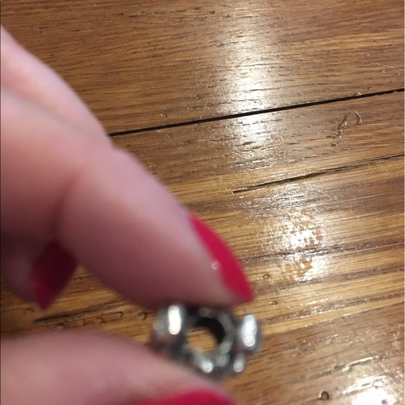 Skull Bead (#4) - Picture 2 of 2