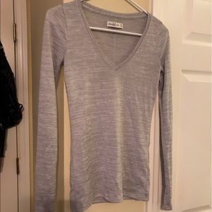 Abercrombie gray long sleeve