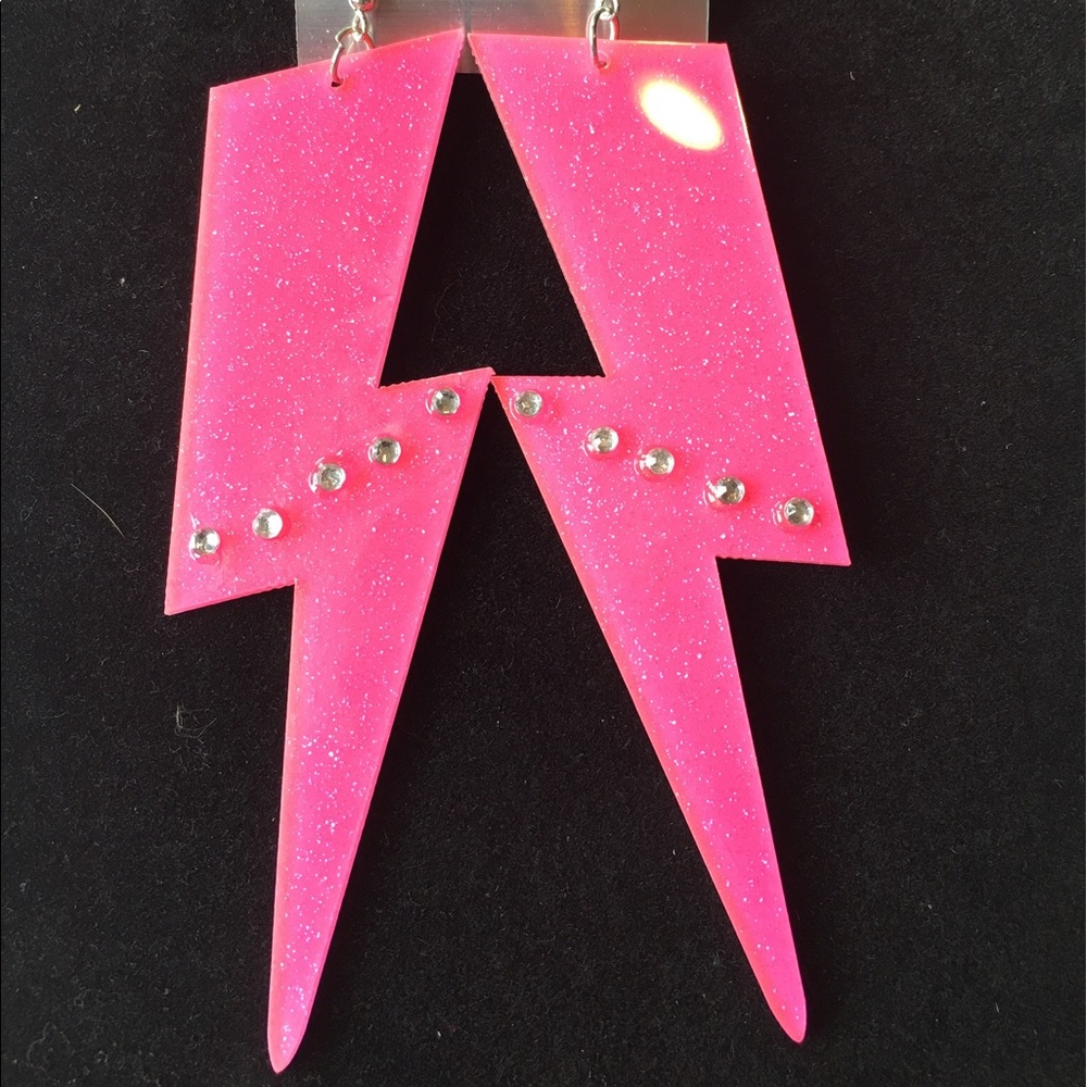 Fashion earrings