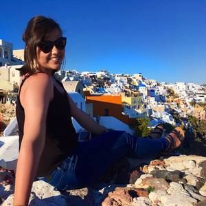 Meet your Posher, Danielle