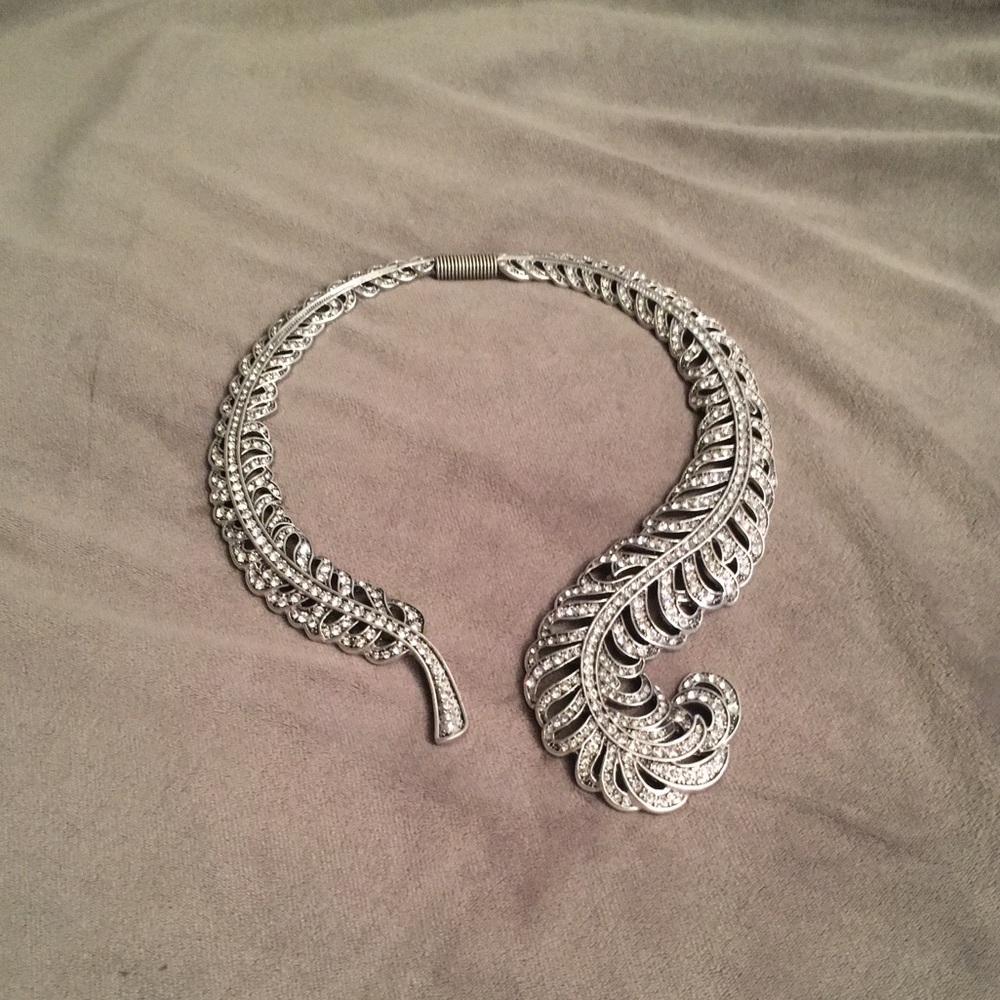 SALE!!! Beautiful Open Collar Necklace