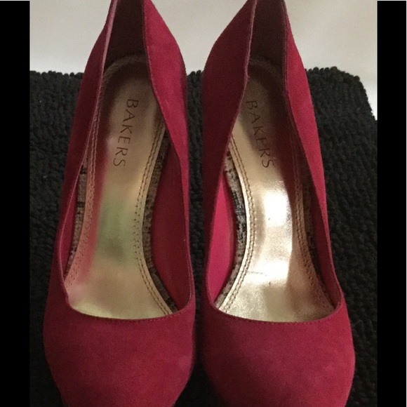 Platform Pumps - Picture 2 of 3