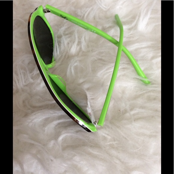 New Dolce & Gabbana sunglasses - Picture 3 of 3