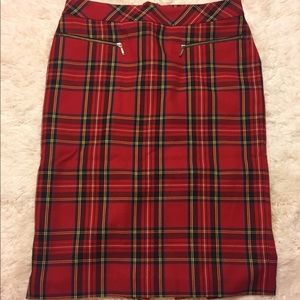 Size 6 H&M Plaid School Girl Red Pencil Skirt