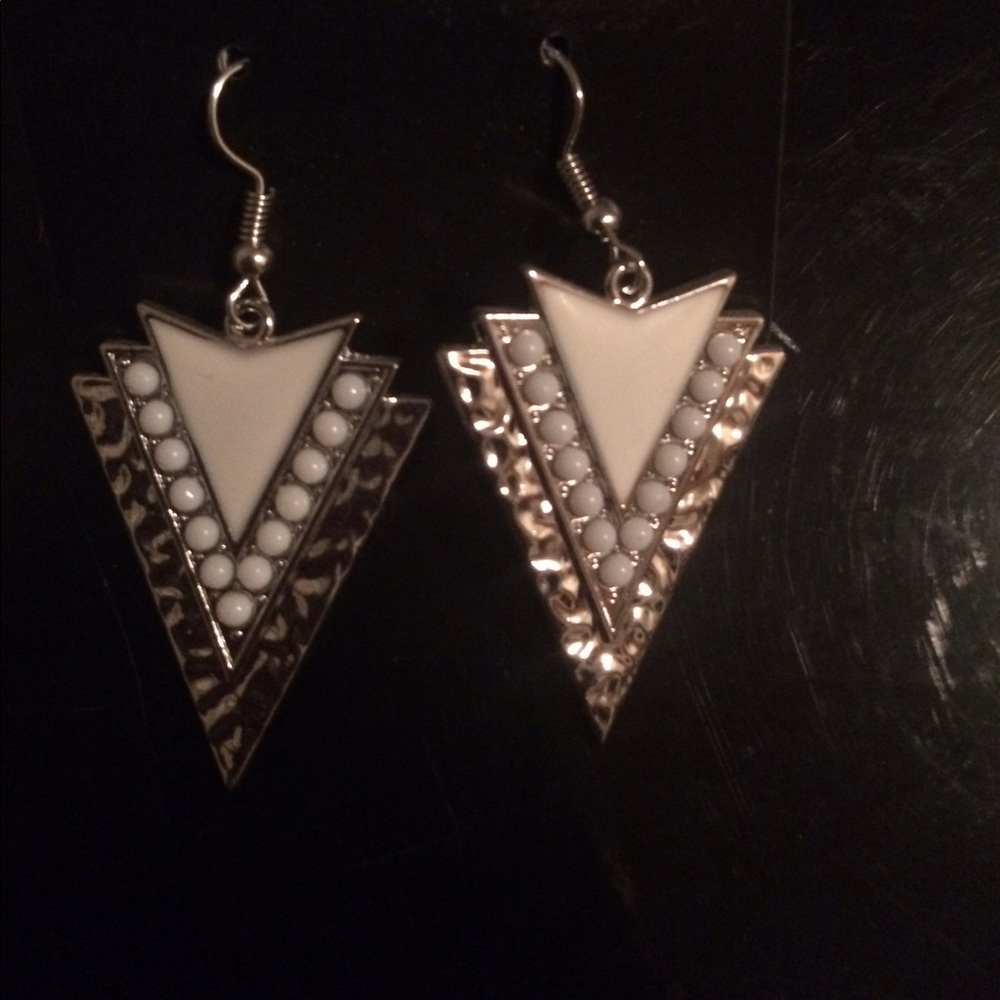 (4 for $20) brand new white earrings