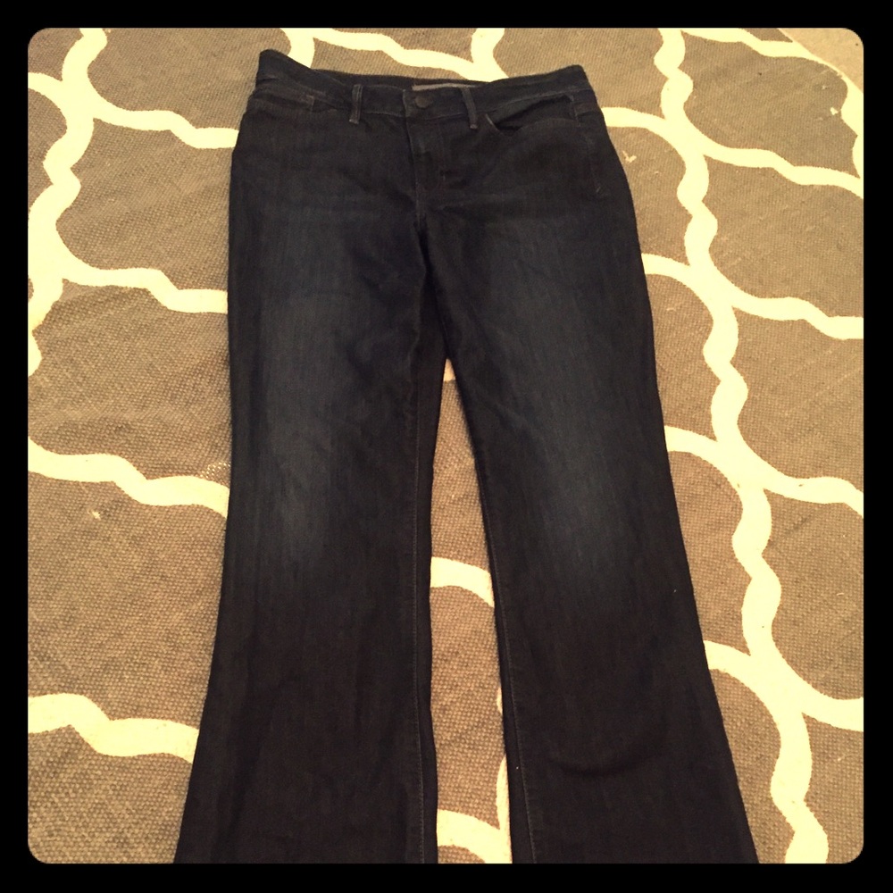 Joe's icon dark bootcut jeans. Size 30