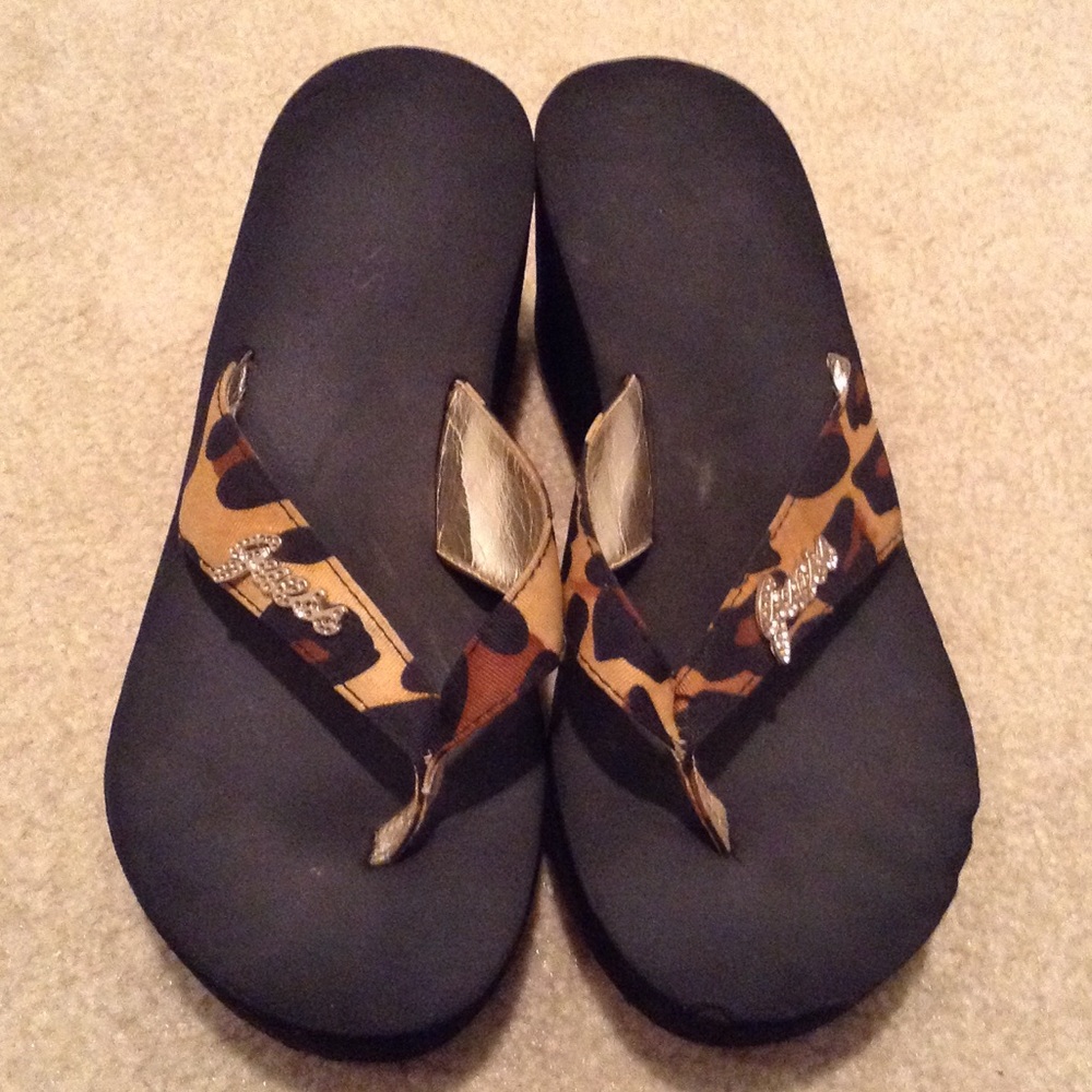 Guess wedge sandals. Some wear as seen in pics