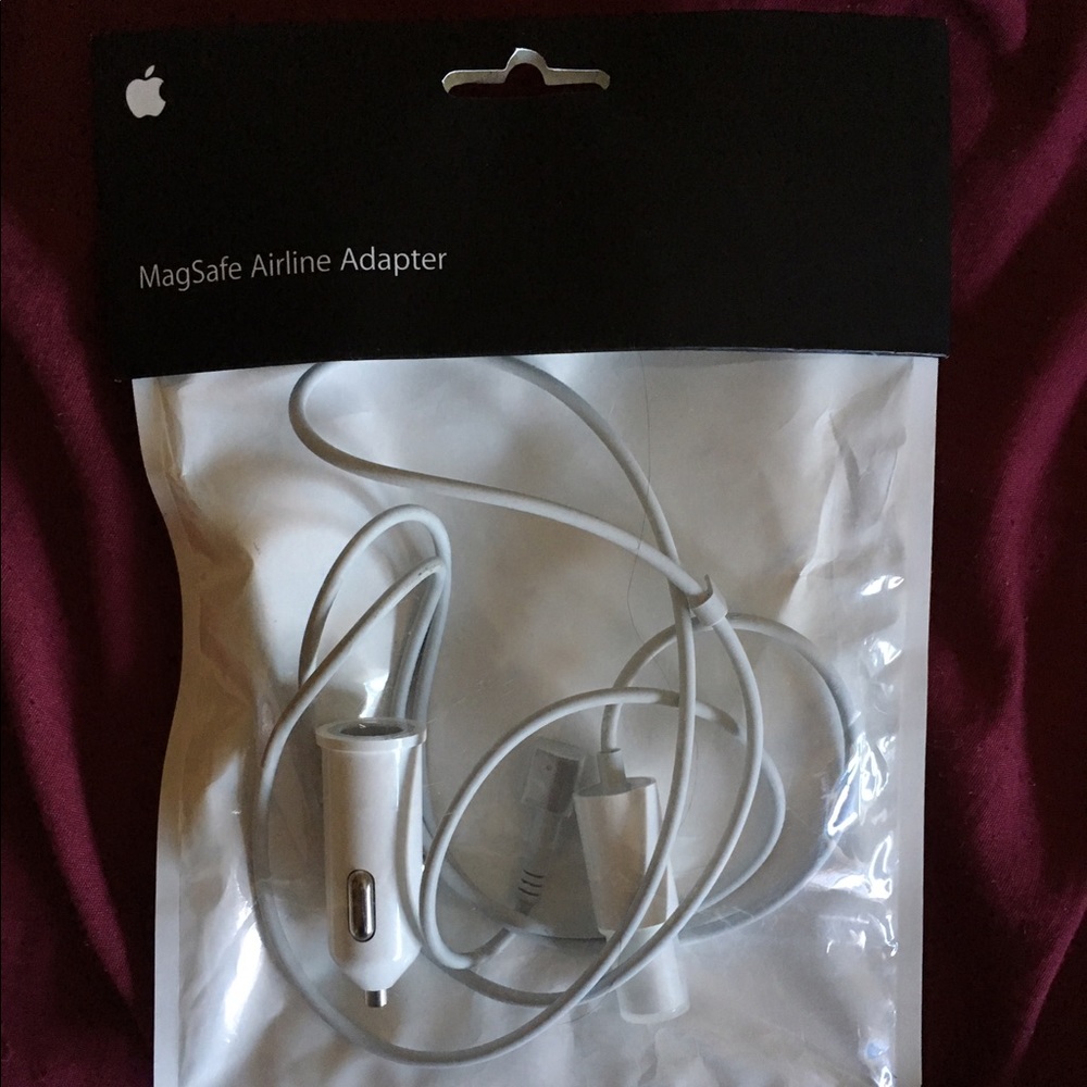 MacBook airplane charger