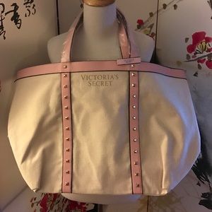 Victoria's Secret NWT Latest TOTE - large/canvas