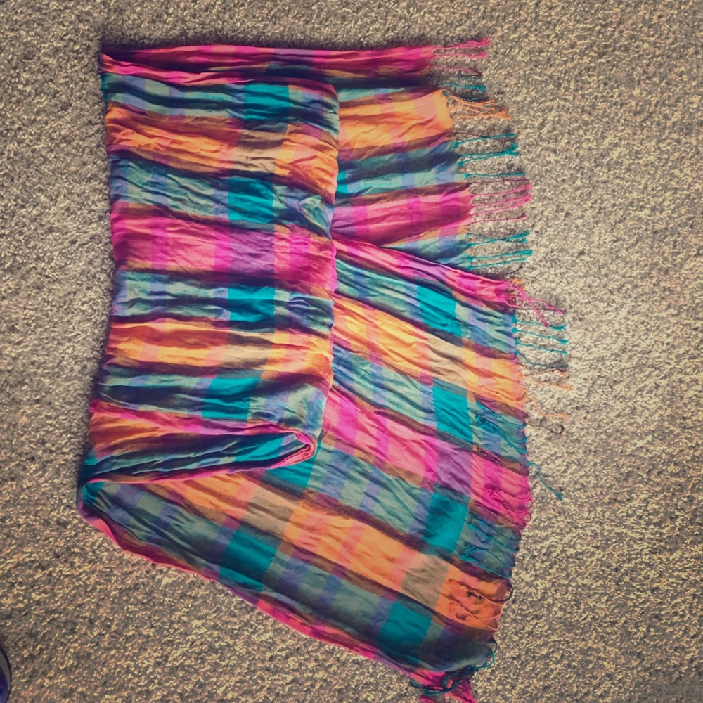Vibrant scarf