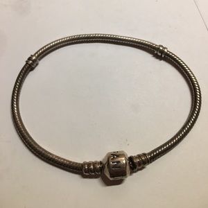 Pandora bracelet 7 inch