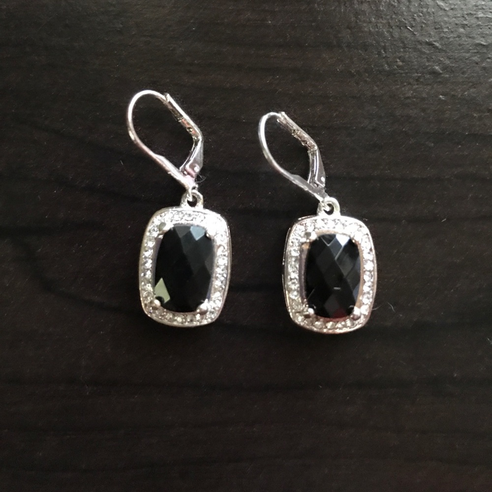 Black Dangly Earrings