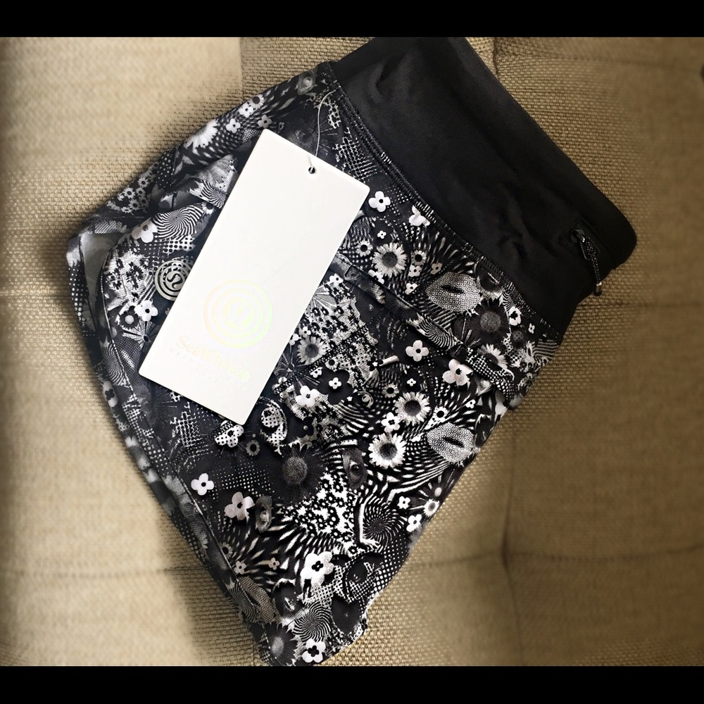 Lululemon Seawheeze 2017 Speed Shorts Special Ed.