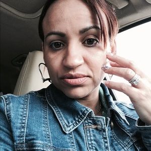 Meet your Posher, Rocio